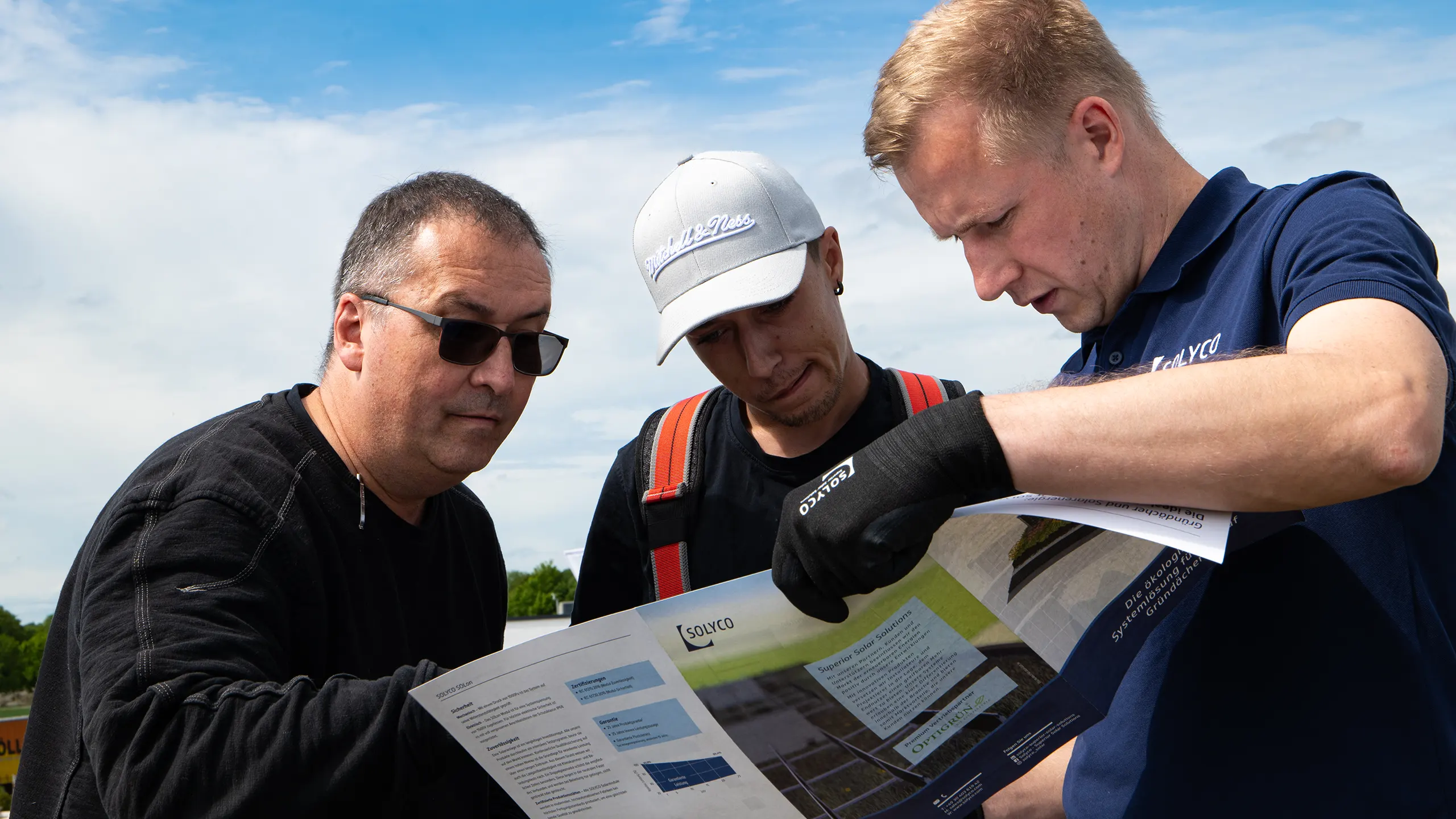 Optimale Planung und Ausrichtung eines Solargründachs